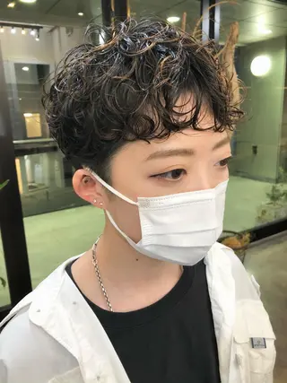 ショート パーマ 千葉 郁也のヘアスタイル