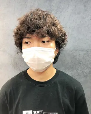 パーマ ヘアアレンジ メンズ ainico+所属・メンズ特化✂️栗原 侑也のヘアスタイル
