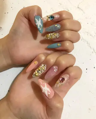 ネイル Soeur ネイリストのネイルデザイン