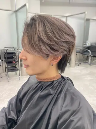 ミディアム カラー ハイライト、レイヤー カット/西梅田/中西のヘアスタイル