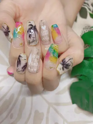 ネイル BLITZ Nail 岩田💅🏻✨のネイルデザイン