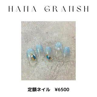 ネイル ECLAT エクラ所属・寺山 千鶴のネイルデザイン