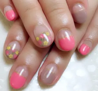 ネイル ラウバイマノマノ なかざとのネイルデザイン