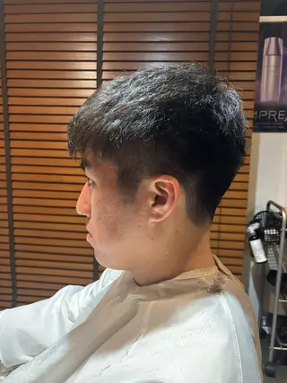 メンズ カトウ ヒロキのヘアスタイル