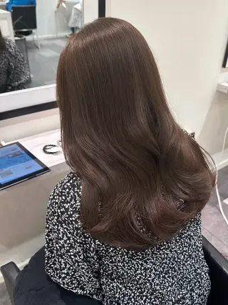 セミロング カラー 巻ける縮毛矯正/艶 カラーchika🩵のヘアスタイル