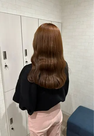 ロング カラー CHEMIR所属・安田 萌菜のヘアスタイル