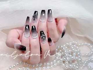 ネイル ✨Nailsalon Vi+✨のネイルデザイン