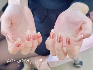 ネイル Mona【パラジェル ・長さ出し専門店】のネイルデザイン