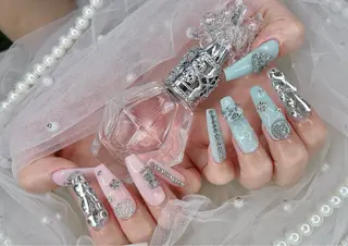 ネイル R salonのネイルデザイン