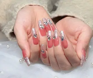 ネイル NiNa ビューティーサロン所属・Ni Naのネイルデザイン