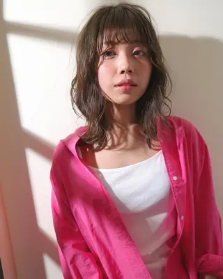 ミディアム カラー パーマ さかい なつみのヘアスタイル