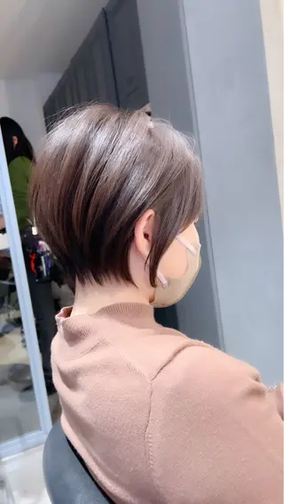 ショート レイヤー/ボブ 高嶋 優のヘアスタイル