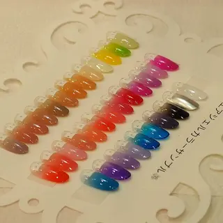 ネイル トータルビューティー サロンブリリアントのマツエク・マツパデザイン