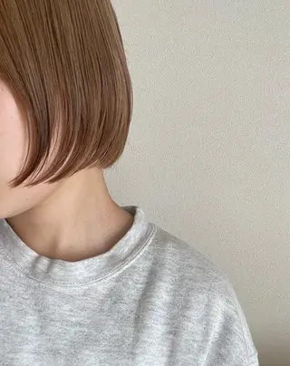 ショート カラー Of　HAIR所属・外山 なつ美のヘアスタイル