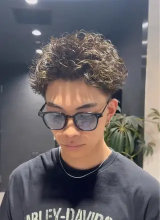 パーマ メンズ フェザーパーマ 🪶⛓️安部侑希のヘアスタイル