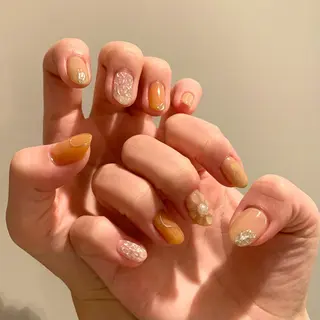 ネイル ウシク ミユキのネイルデザイン