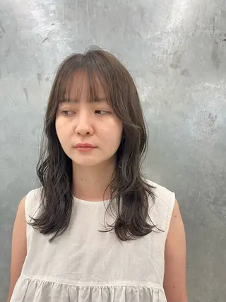 セミロング Kansaku /池 袋/透明感カラー🌿のヘアスタイル