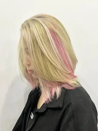 ミディアム カラー Via officialのヘアスタイル