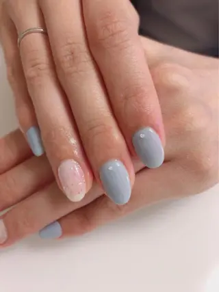 ネイル Lily Roseスタッフ一同のマツエク・マツパデザイン