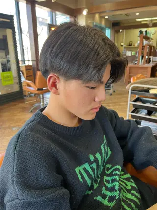 ショート メンズ 奥田 勝亮のヘアスタイル