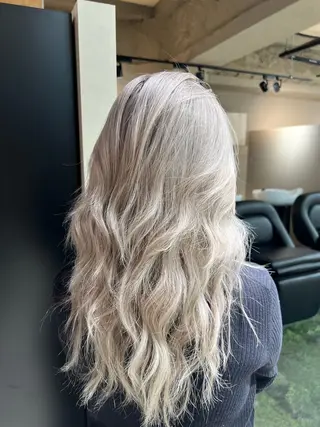 セミロング カラー 💖梅田レイヤー💖 副店長Tsubasaのヘアスタイル