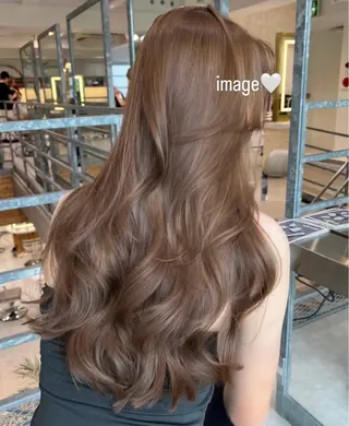 ロング カラー ダブルカラーベージュ カラー/tuburaのヘアスタイル