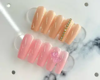 ネイル アカデミーサロン CALM　須藤のネイルデザイン