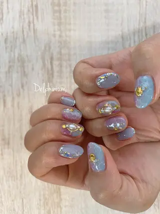 ネイル 岡本 友恵のネイルデザイン