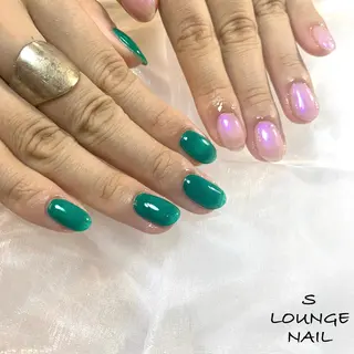 ネイル S LOUNGE NAIL所属・パーツたくさん🍓 SUMIのネイルデザイン