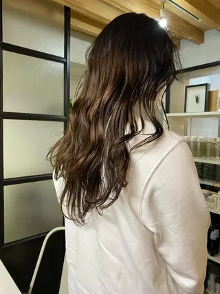 ロング ヘアアレンジ 切りっぱなしボブ/ デザインカラー店長のヘアスタイル