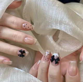 ネイル RAFFINE 月🦋🩵のネイルデザイン