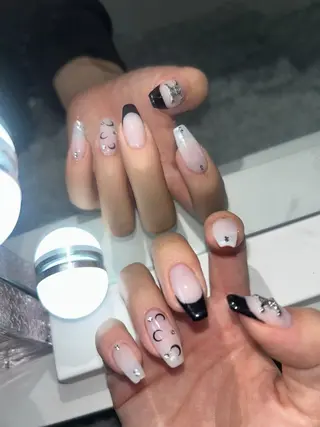 ネイル shark_nail Aのネイルデザイン