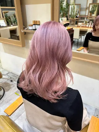 ミディアム Cloe 銀座 【クロエ ギンザ】所属・ハイトーン/暖色 カラー/maoのヘアスタイル