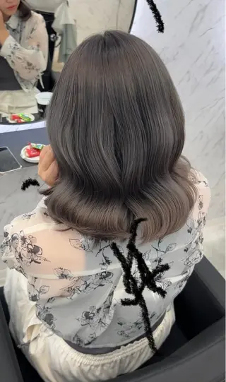 セミロング 韓国パーマ 美容師 和田爽良のヘアスタイル