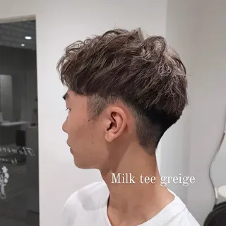 ショート カラー メンズ E Komo hair所属・Wow❕E Komo hair 永井一輝のヘアスタイル