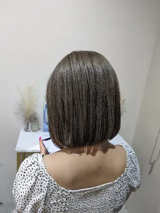 カラー nanami /Toiroのヘアスタイル