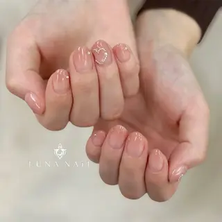 ネイル アトリエ　ミモザ所属・いまむら あかりのネイルデザイン