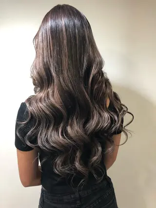 ロング カラー ヘアアレンジ 下妻 カラーエクステ難波のヘアスタイル