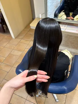 ロング 井本 帆香のヘアスタイル