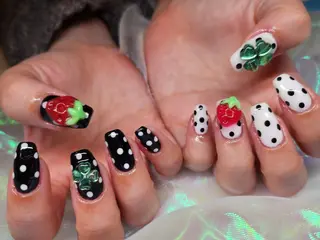 ネイル 💜bora .のネイルデザイン