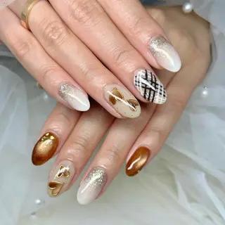 ネイル Yuna🩵 RE:N.Nailのネイルデザイン