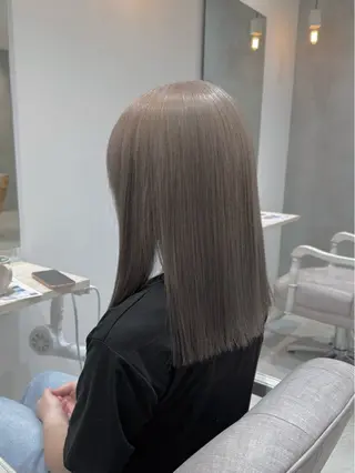 ミディアム カラー ほの カラー特化/ ブリーチ/ボブのヘアスタイル