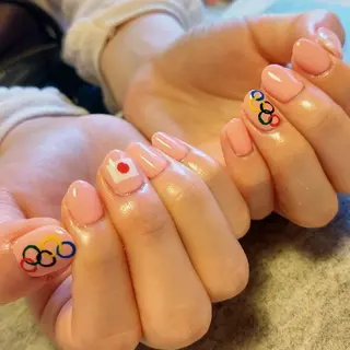 ネイル ジェヌインネイル 河内のネイルデザイン