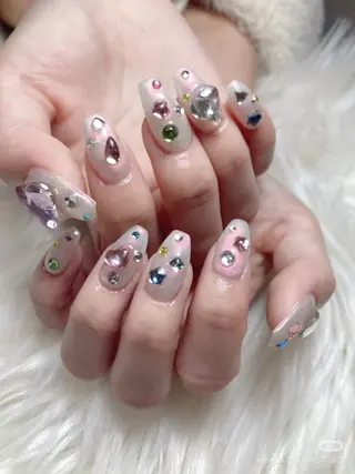 ネイル U·Mi nail salon所属・U·MI 上野御徒町店のネイルデザイン