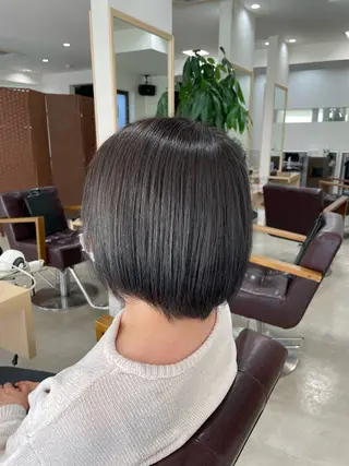 カラー 髪質改善専門サロンEmuest所属・Emuest MIYUのヘアスタイル