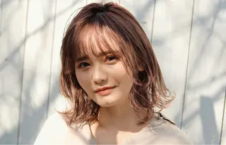 ミディアム カラー 上福大翔 【美髪縮毛矯正】のヘアスタイル