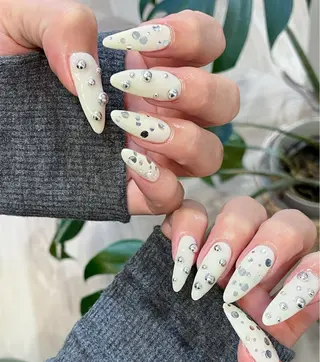 ネイル nes.nail所属・Nes.nail AYAのネイルデザイン