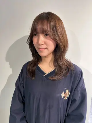 ミディアム knock な お 烏丸御池のヘアスタイル