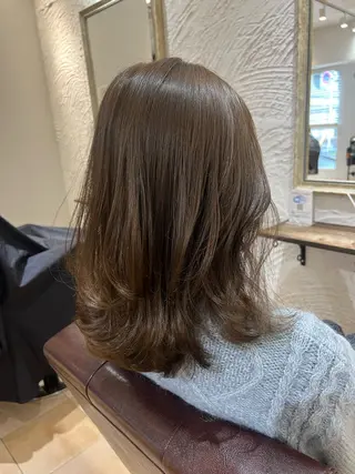 ミディアム カラー 🥀韓国ヘア🥀 宮津真菜のヘアスタイル