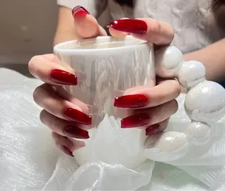 ネイル &ME ネイルサロンのネイルデザイン